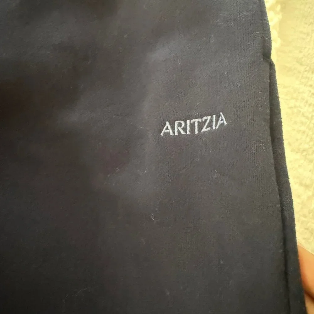 Aritzia Admiral Sweatshirt and Mega Flutter Pants - Picture 2 of 8